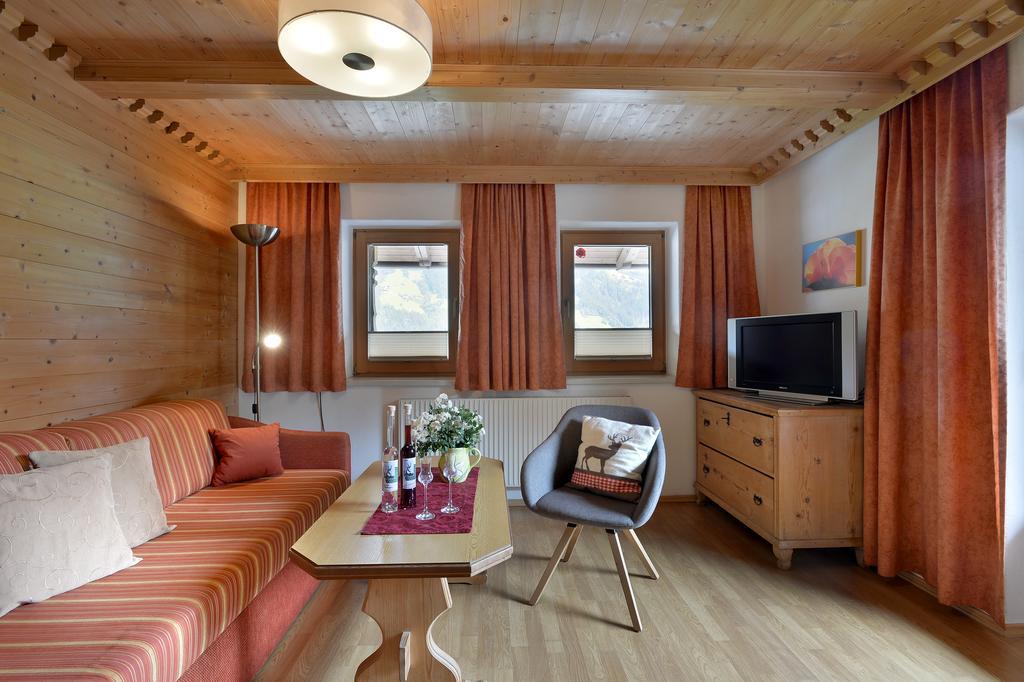 Ferienwohnung Kashuette Hippach Zimmer foto