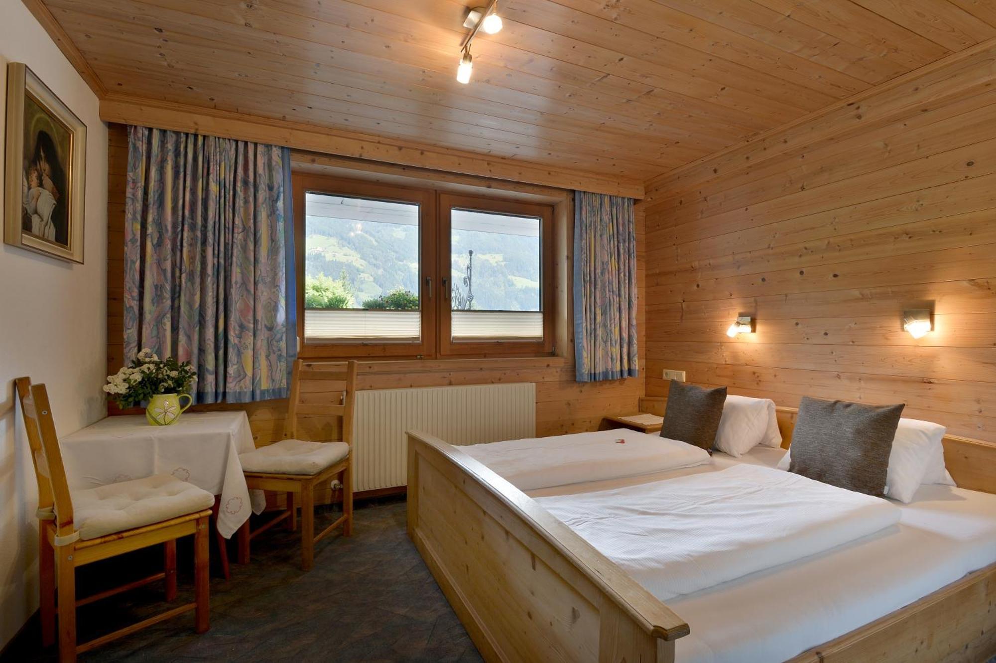 Ferienwohnung Kashuette Hippach Zimmer foto